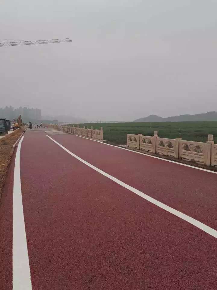 廠家直銷建筑模板，彩色瀝青專用鐵紅，色粉